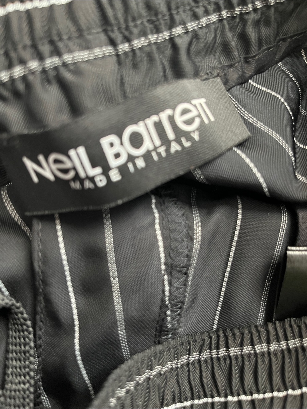 Neil Barrett City Shorts Black White Pinstripe Italian Made - Picture 5 of 11
